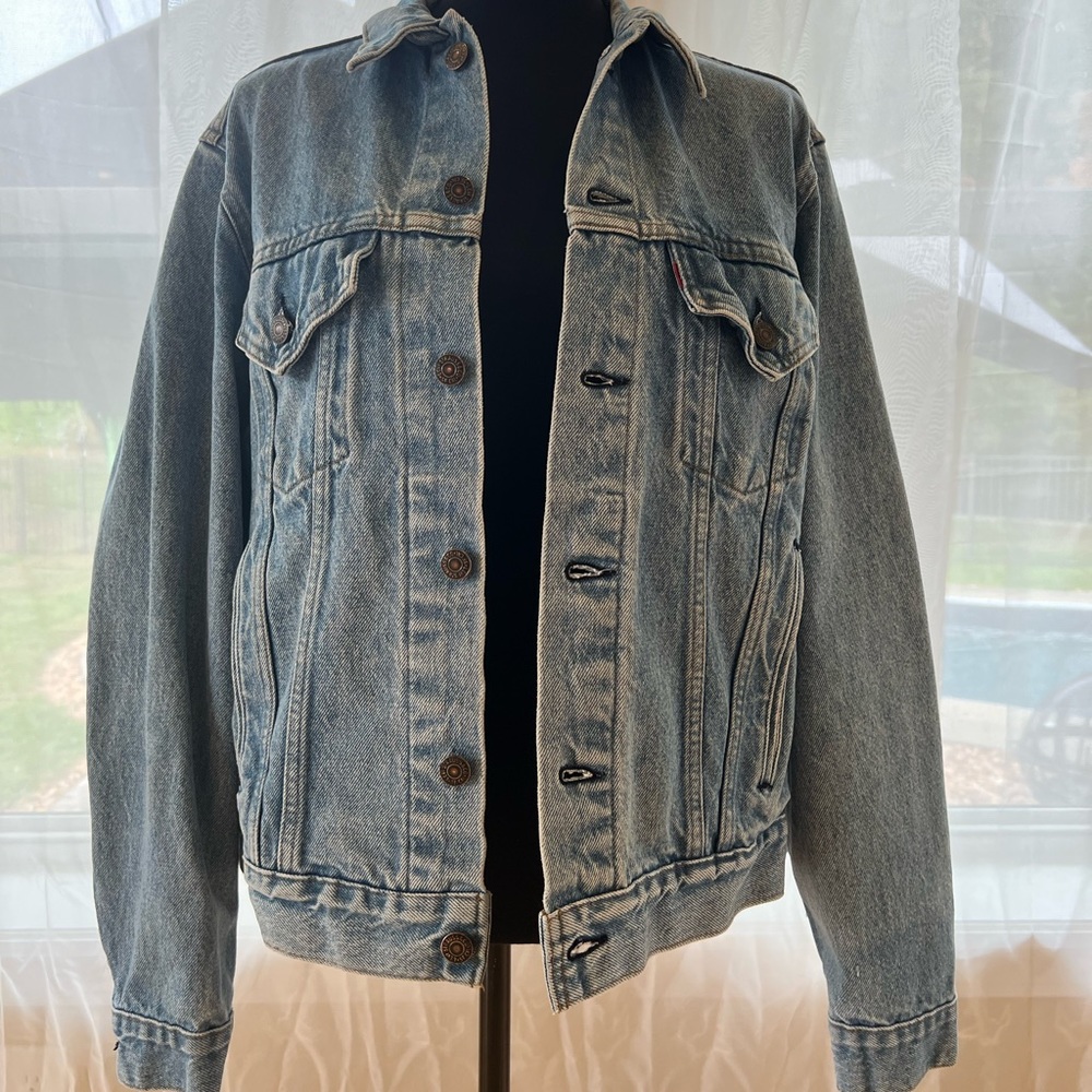 Vintage Levi’s jean jacket